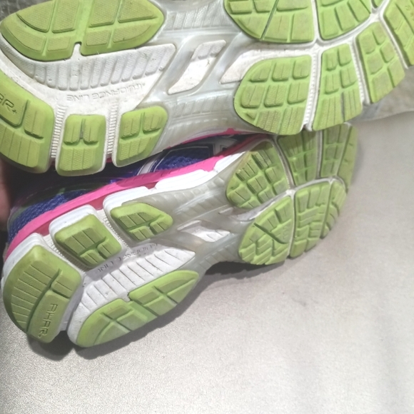 Asics Gt 2000 Athletic Running-Walking Shoes - Picture 8 of 9